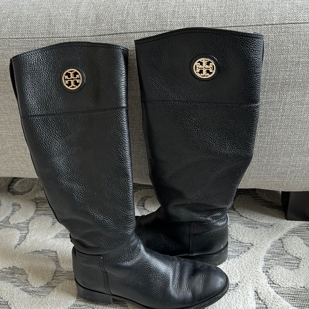 Tory Burch Boots